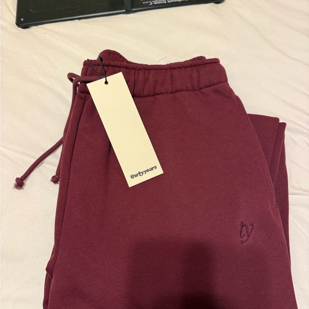 NWT Thirty Years Black Cherry Sweatpants- L